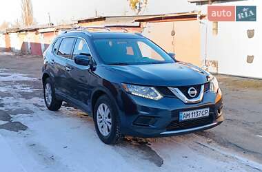 Внедорожник / Кроссовер Nissan Rogue 2016 в Житомире