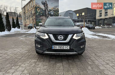 Внедорожник / Кроссовер Nissan Rogue 2019 в Полтаве