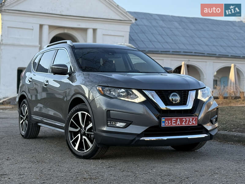 Позашляховик / Кросовер Nissan Rogue 2019 в 