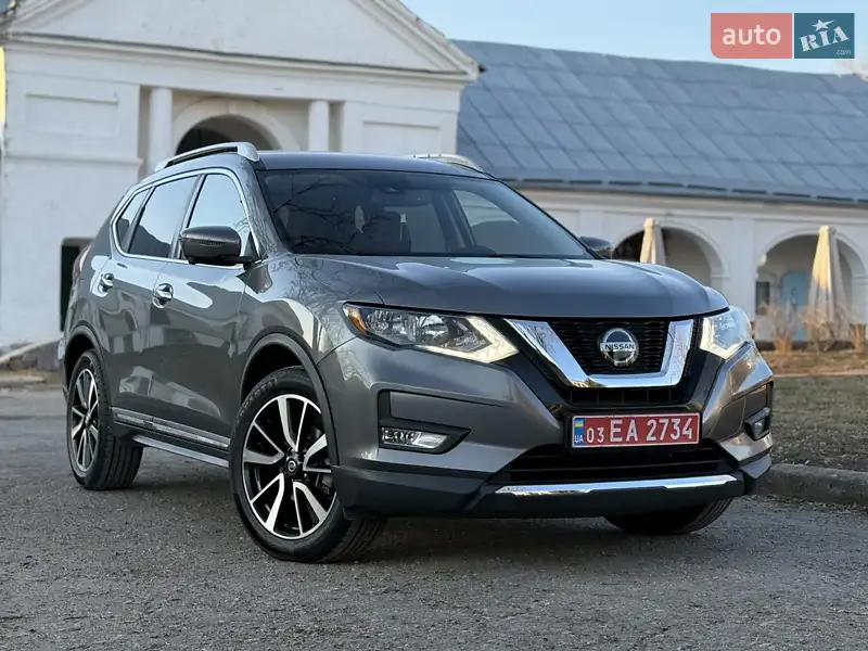 Позашляховик / Кросовер Nissan Rogue 2019 в 