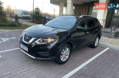 Внедорожник / Кроссовер Nissan Rogue 2018 в Софиевской Борщаговке