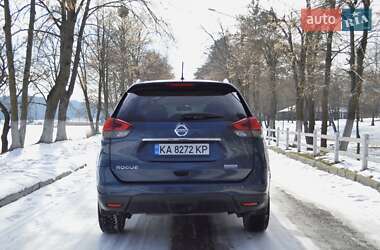Внедорожник / Кроссовер Nissan Rogue 2015 в Киеве