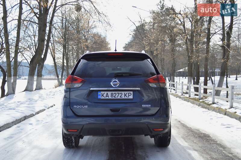 Позашляховик / Кросовер Nissan Rogue 2015 в Києві