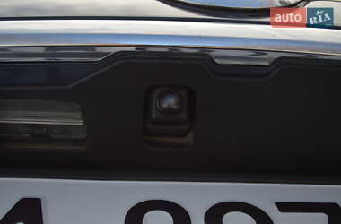 Внедорожник / Кроссовер Nissan Rogue 2015 в Киеве