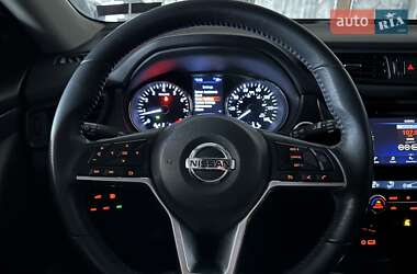Внедорожник / Кроссовер Nissan Rogue 2018 в Киеве