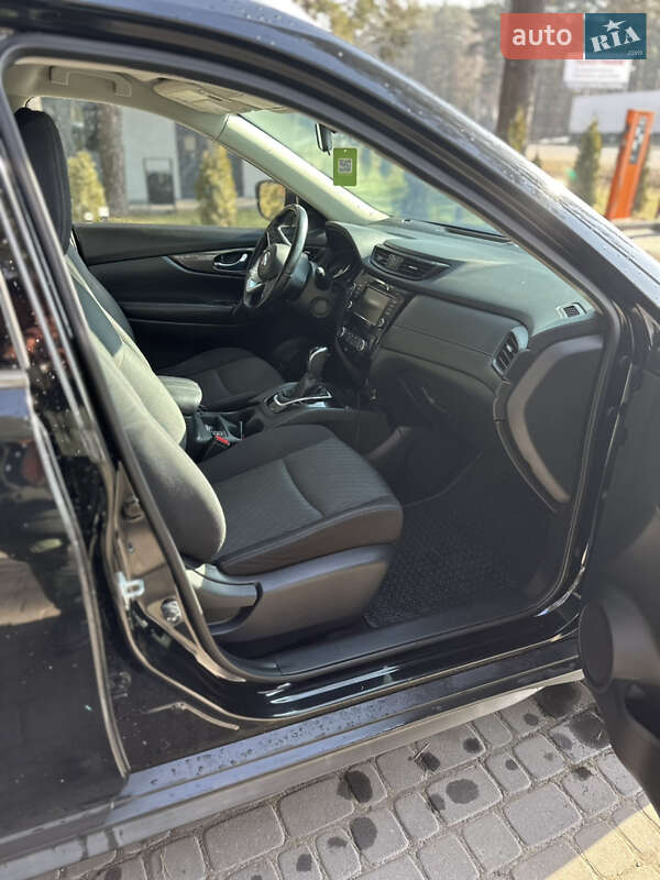 Позашляховик / Кросовер Nissan Rogue 2019 в Маневичах