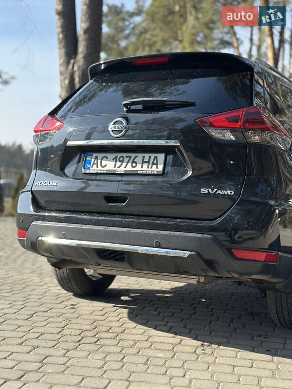 Позашляховик / Кросовер Nissan Rogue 2019 в Маневичах