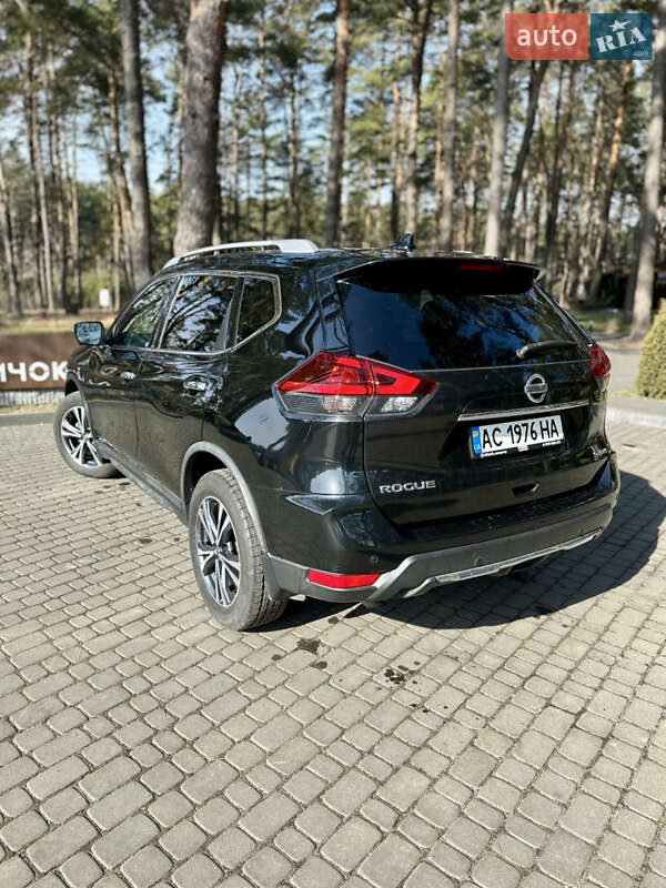 Позашляховик / Кросовер Nissan Rogue 2019 в Маневичах