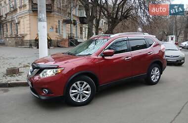 Внедорожник / Кроссовер Nissan Rogue 2015 в 