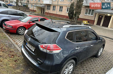 Внедорожник / Кроссовер Nissan Rogue 2014 в 