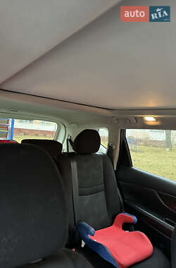 Внедорожник / Кроссовер Nissan Rogue 2014 в 