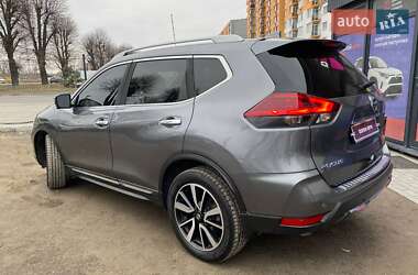 Внедорожник / Кроссовер Nissan Rogue 2019 в 