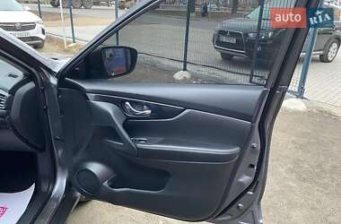 Внедорожник / Кроссовер Nissan Rogue 2019 в 