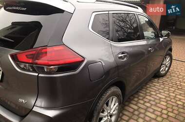 Позашляховик / Кросовер Nissan Rogue 2016 в Жовкві