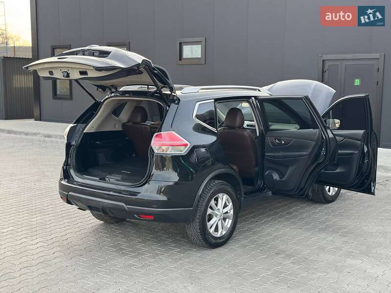 Внедорожник / Кроссовер Nissan Rogue 2016 в Одессе