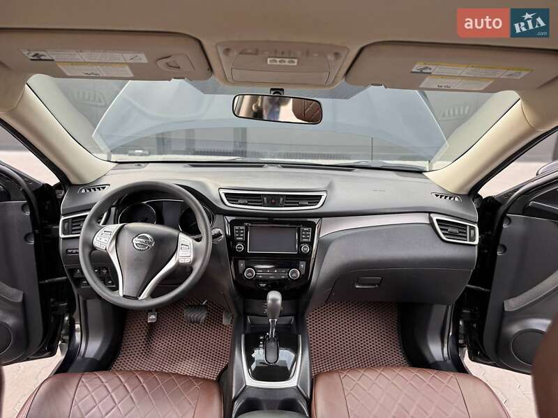 Внедорожник / Кроссовер Nissan Rogue 2016 в Одессе