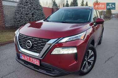 Внедорожник / Кроссовер Nissan Rogue 2020 в Киеве