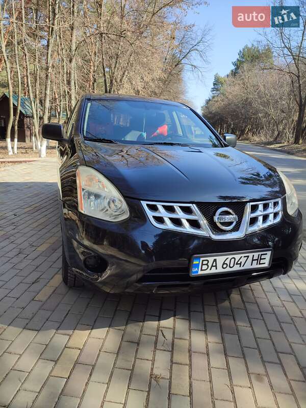 Внедорожник / Кроссовер Nissan Rogue 2012 в Бершади