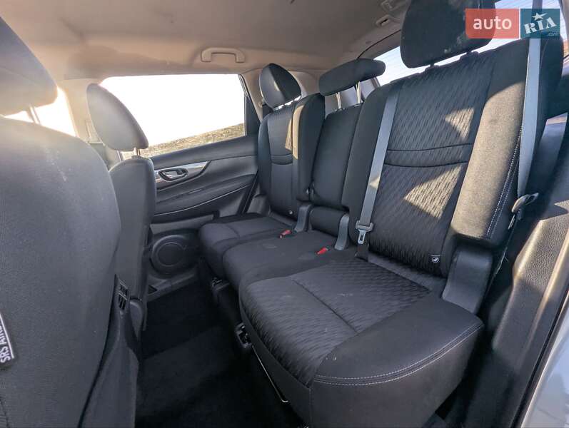Внедорожник / Кроссовер Nissan Rogue 2018 в Днепре