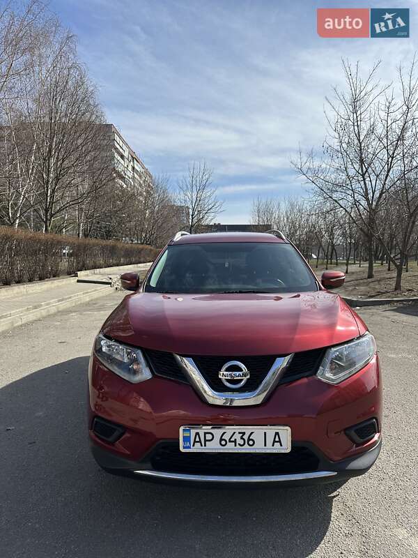 Позашляховик / Кросовер Nissan Rogue 2015 в Запоріжжі