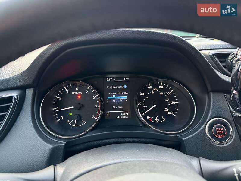 Позашляховик / Кросовер Nissan Rogue 2016 в Києві