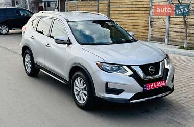 Внедорожник / Кроссовер Nissan Rogue 2018 в Киеве