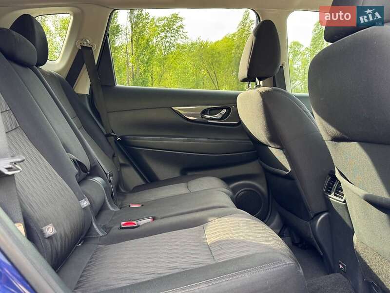 Внедорожник / Кроссовер Nissan Rogue 2019 в Запорожье