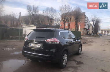 Позашляховик / Кросовер Nissan Rogue 2016 в 