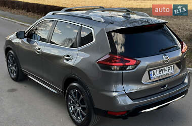 Внедорожник / Кроссовер Nissan Rogue 2019 в 