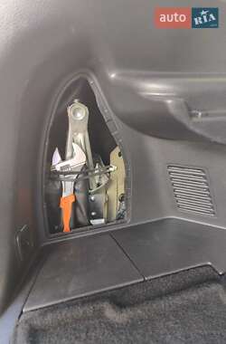 Внедорожник / Кроссовер Nissan Rogue 2014 в 