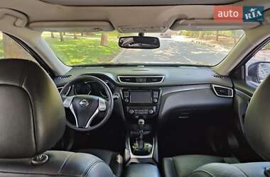 Внедорожник / Кроссовер Nissan Rogue 2014 в 