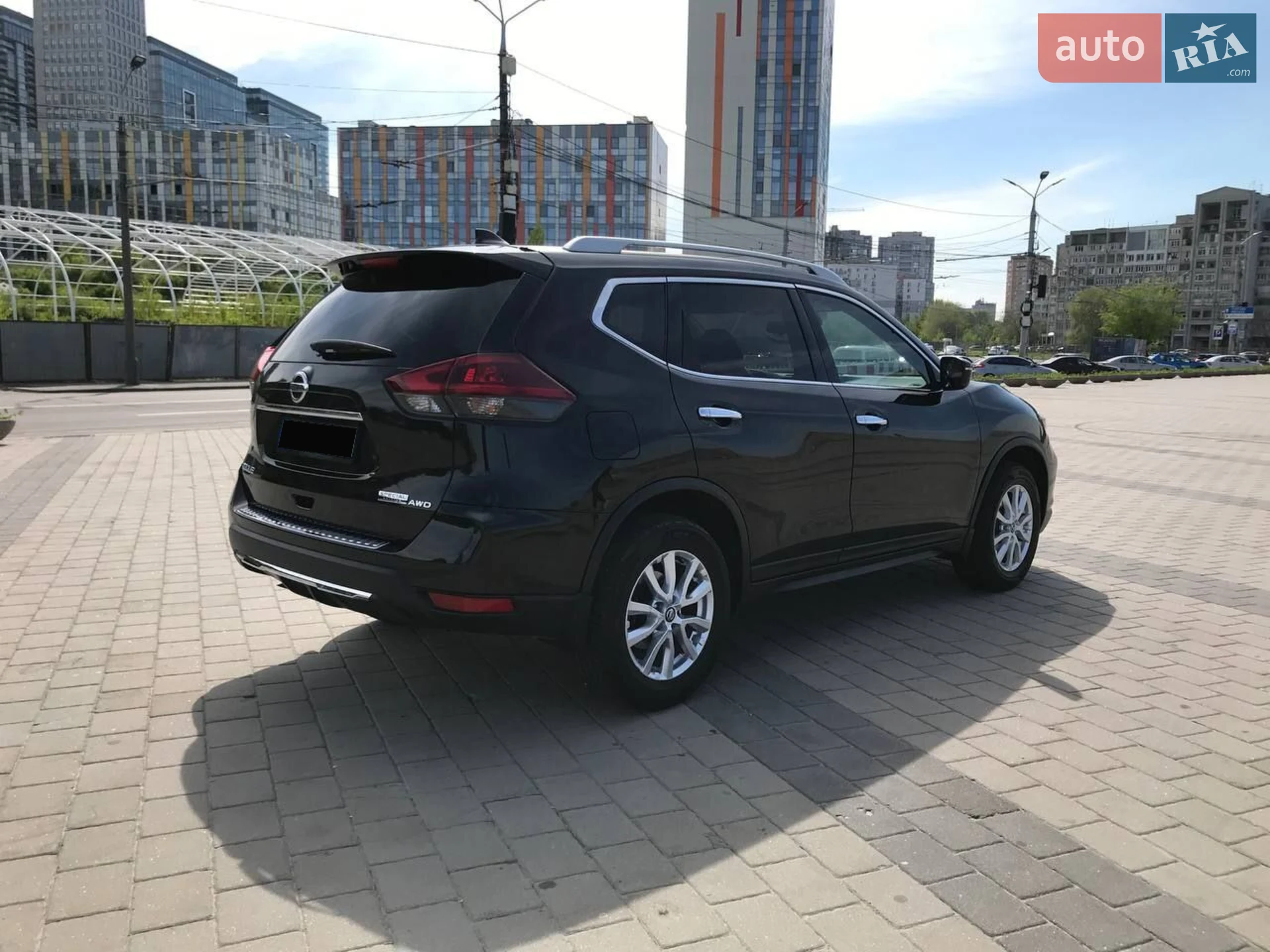 2019 Nissan Rogue - мініатюра 2