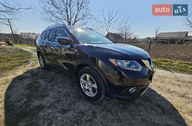 Внедорожник / Кроссовер Nissan Rogue 2016 в 
