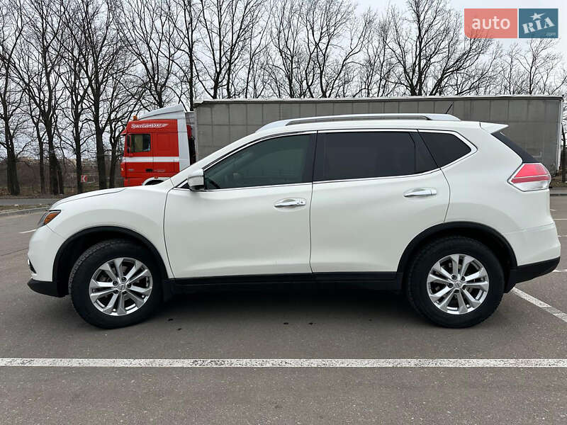 Позашляховик / Кросовер Nissan Rogue 2015 в Кропивницькому
