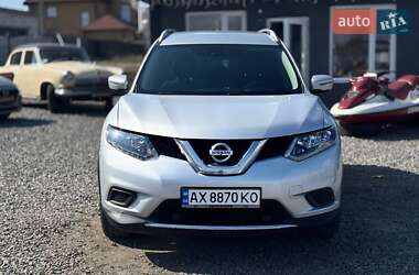 Внедорожник / Кроссовер Nissan Rogue 2016 в 