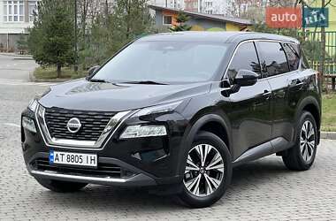 Позашляховик / Кросовер Nissan Rogue 2021 в Івано-Франківську