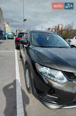 Внедорожник / Кроссовер Nissan Rogue 2016 в 