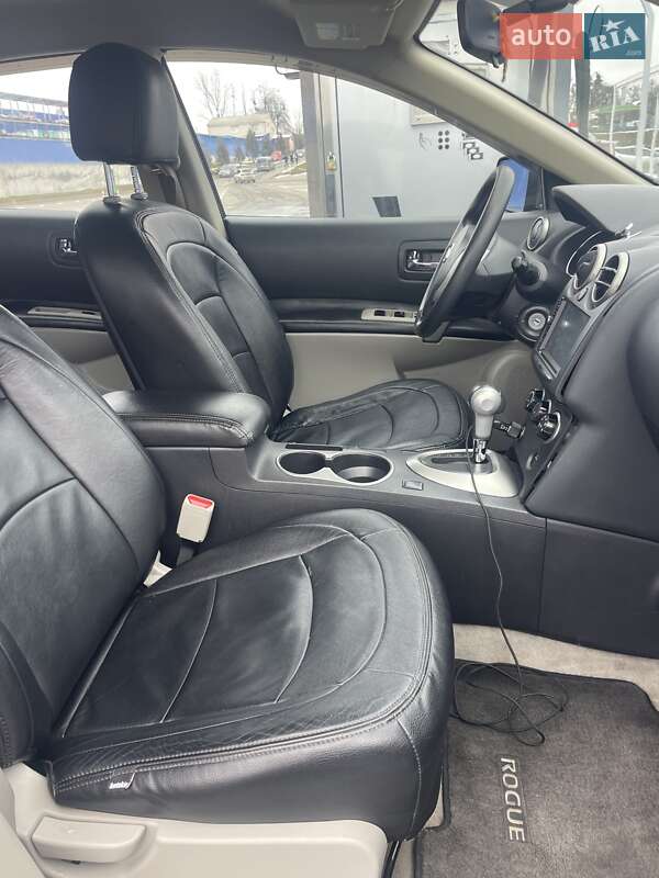 Позашляховик / Кросовер Nissan Rogue 2015 в Вінниці