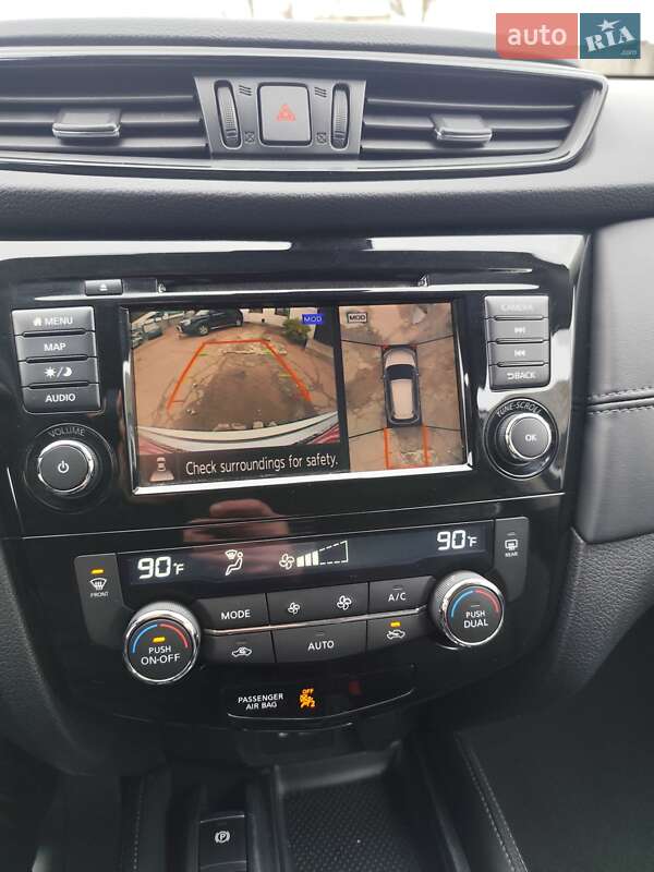 Внедорожник / Кроссовер Nissan Rogue 2019 в Чернигове