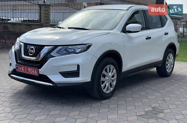 Позашляховик / Кросовер Nissan Rogue 2019 в 