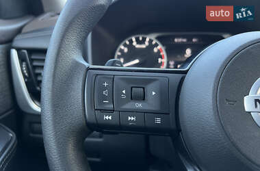 Внедорожник / Кроссовер Nissan Rogue 2021 в 