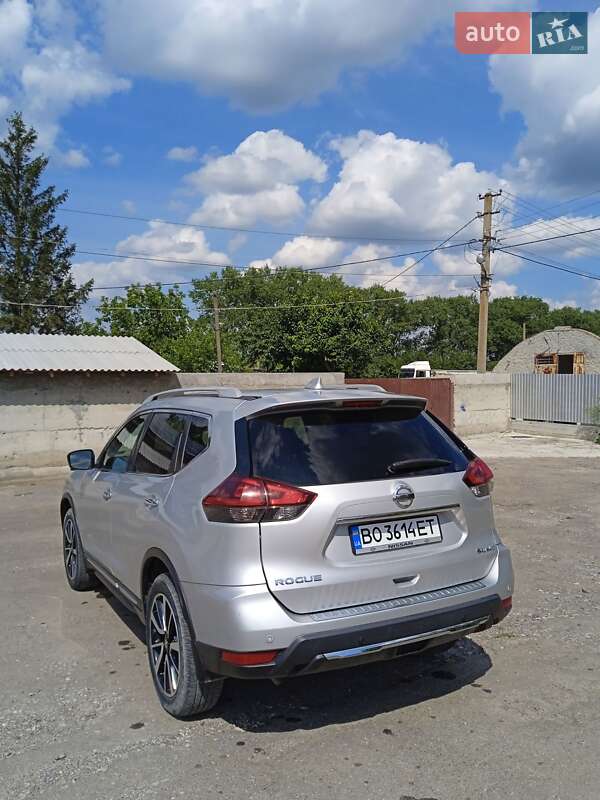 Позашляховик / Кросовер Nissan Rogue 2019 в Тернополі