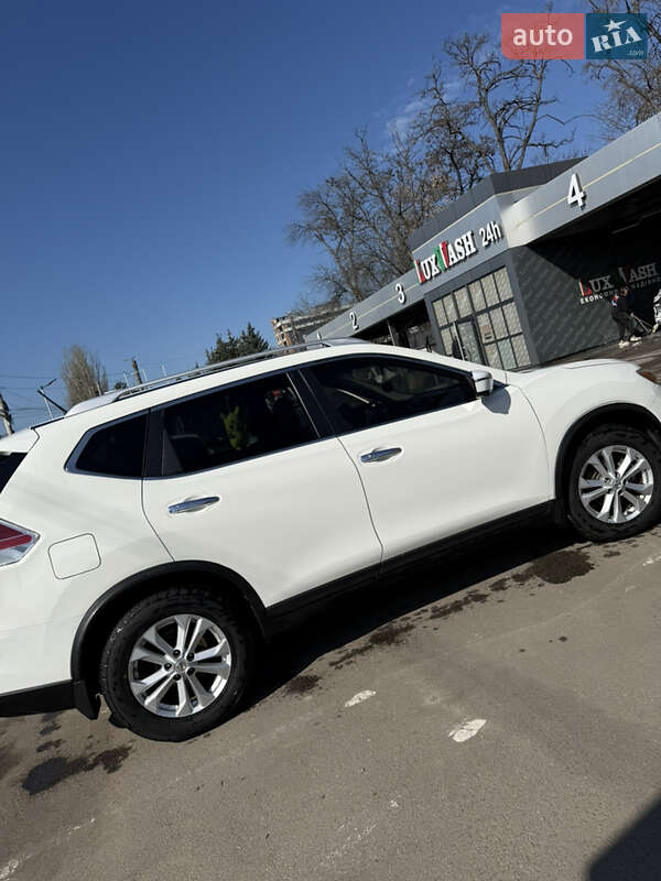 Позашляховик / Кросовер Nissan Rogue 2015 в Кропивницькому