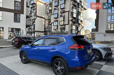 Позашляховик / Кросовер Nissan Rogue 2017 в Хмельницькому