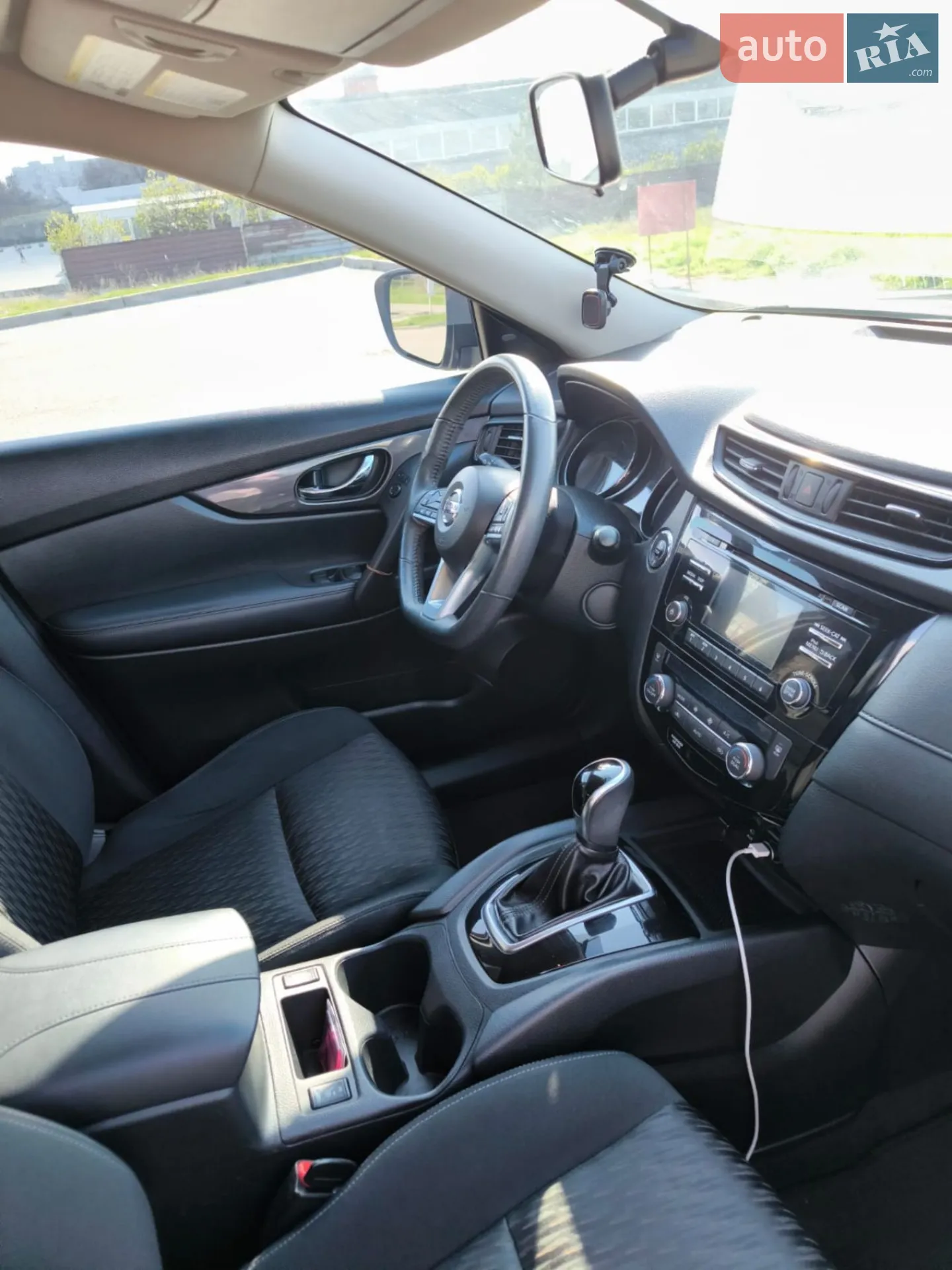 2017 Nissan Rogue - мініатюра 9