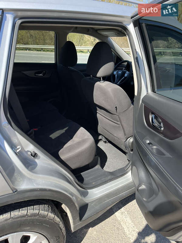 Позашляховик / Кросовер Nissan Rogue 2015 в Тернополі