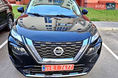Внедорожник / Кроссовер Nissan Rogue 2022 в 