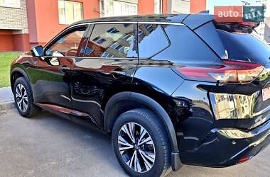 Внедорожник / Кроссовер Nissan Rogue 2022 в 