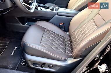 Внедорожник / Кроссовер Nissan Rogue 2022 в 