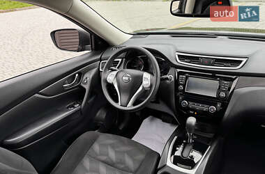 Внедорожник / Кроссовер Nissan Rogue 2013 в 